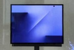 华为Mate XT唯一对手！三星首款三折叠参数出炉 12月发布