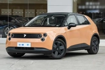 纯电续航提升至560km！firefly萤火虫新车型上市：租电7.98万起