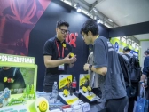 自行车赛联名款运动对讲机T1C发布：双模蓝牙+DSP降噪技术重塑