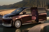 智界V9累计交付破3万台：刷新50万级MPV最快交付纪录