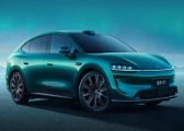 把車造成家！智界R7煥新款預熱：17.2英寸雙聯屏+852L後備箱