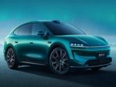 把車造成家！智界R7煥新款預熱：17.2英寸雙聯屏+852L後備箱