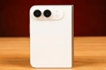 苹果iPhone Ultra外部上手体验反馈：铰链大屏获好评！